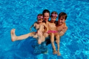 Best outdoor swimming pools Calgary