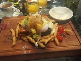 vero bistro moderne kensington calgary restaurant brunch steak and eggs