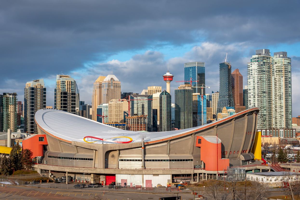 Downtown Calgary Saddledome from Erlton