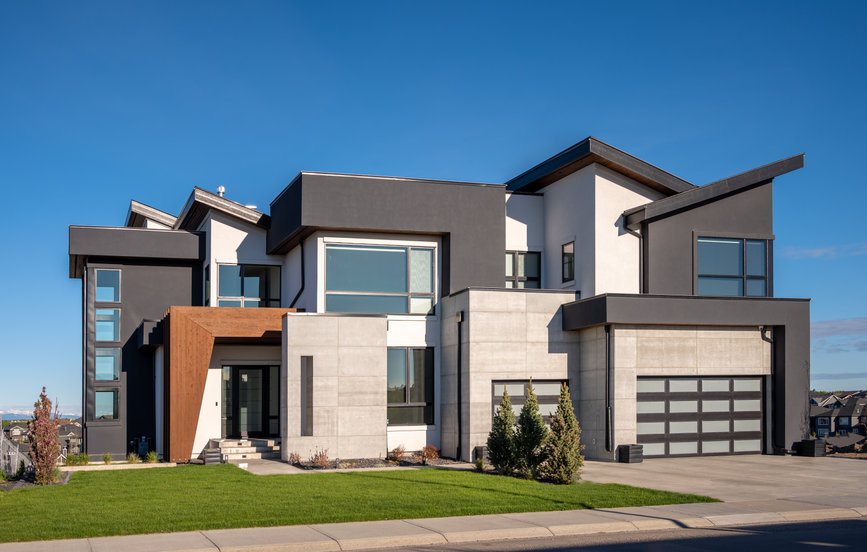 luxury home in one of Calgary's richest neighbourhoods